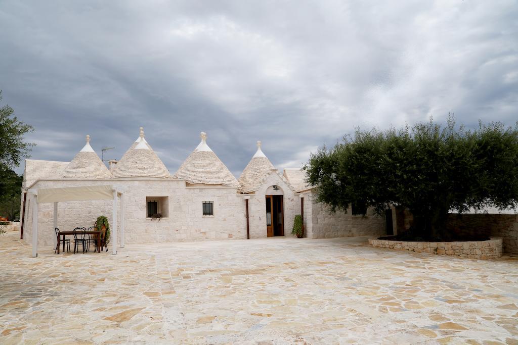 فيلا Trullo Montetrecarlini ألبيروبيللو الغرفة الصورة